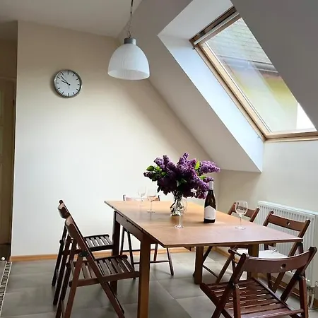 Hemingwaya Apartment Jelenia Gora
