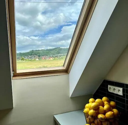 Hemingwaya Apartment *